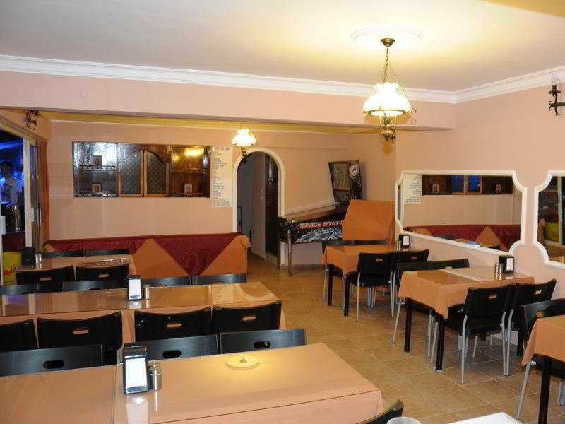 Og-Erim Hotel Кушадасы Экстерьер фото