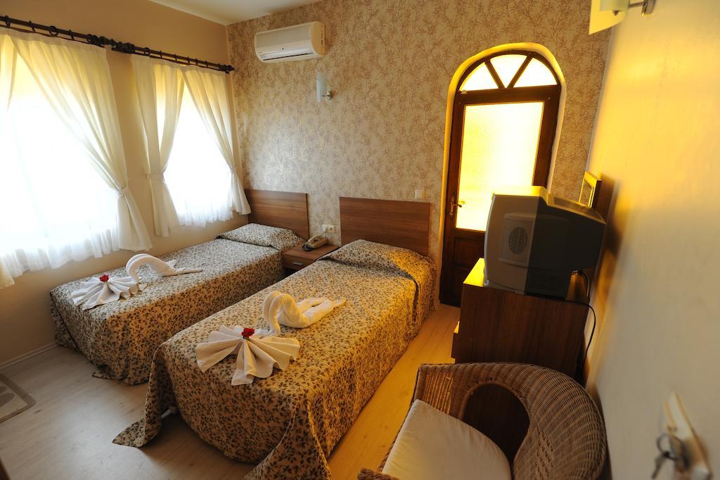 Og-Erim Hotel Кушадасы Экстерьер фото