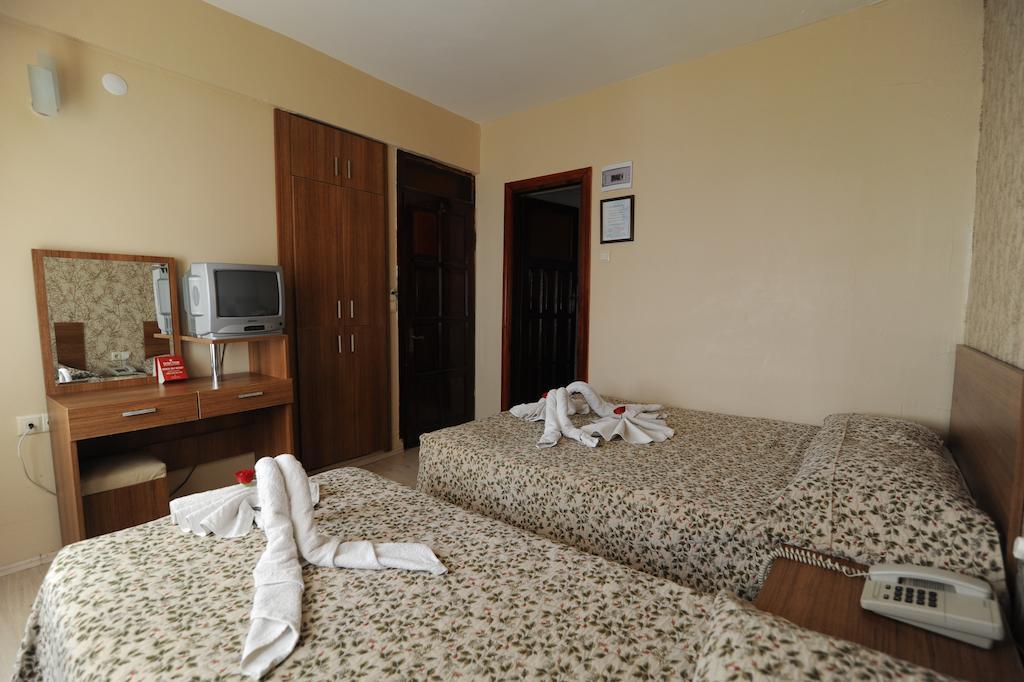Og-Erim Hotel Кушадасы Экстерьер фото