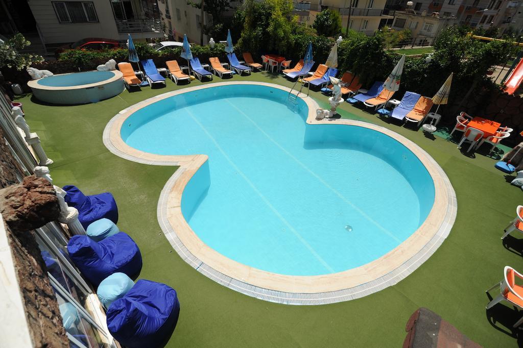 Og-Erim Hotel Кушадасы Экстерьер фото