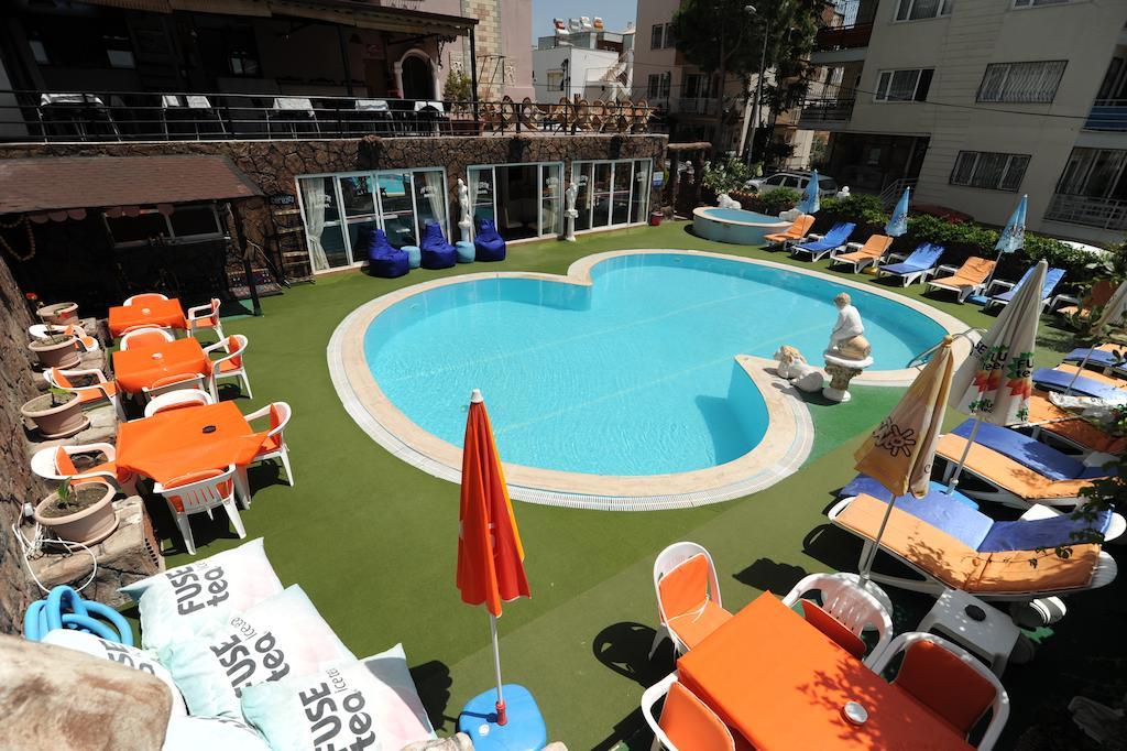 Og-Erim Hotel Кушадасы Экстерьер фото