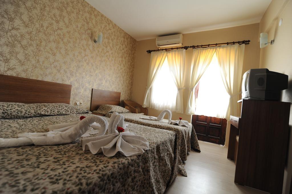 Og-Erim Hotel Кушадасы Экстерьер фото