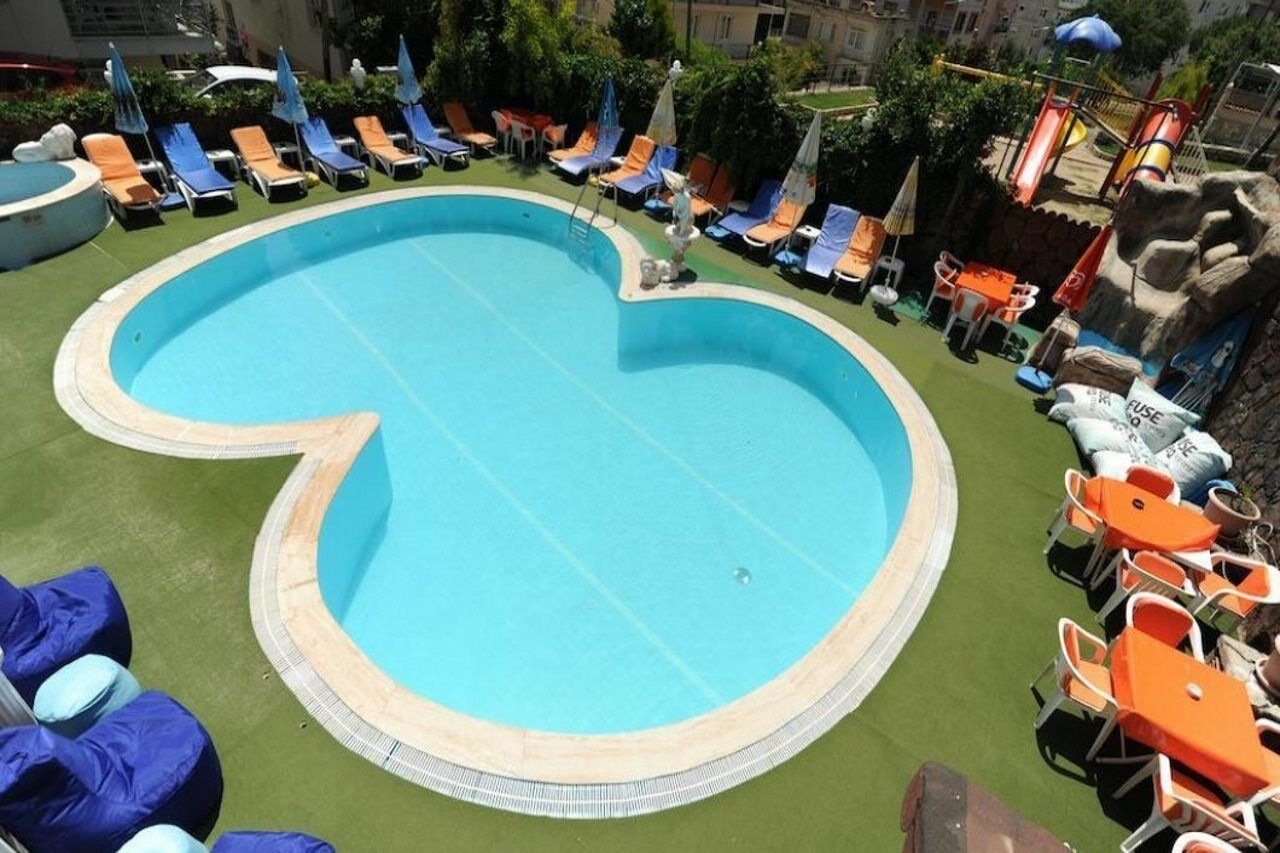 Og-Erim Hotel Кушадасы Экстерьер фото