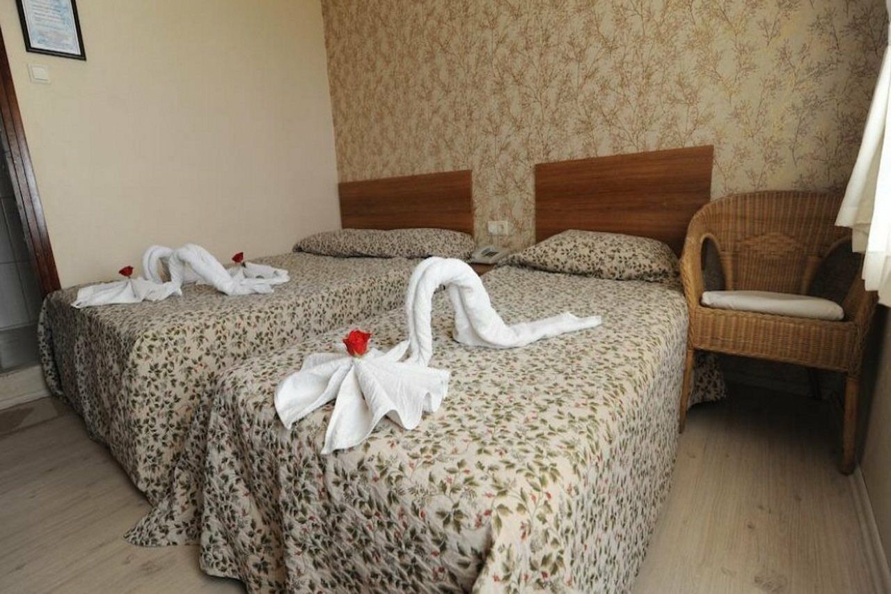 Og-Erim Hotel Кушадасы Экстерьер фото